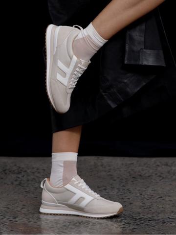 Stork Sneaker