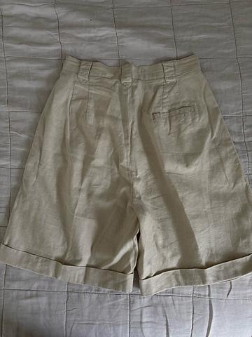 Pleated High Linen-Cotton Waisted Shorts