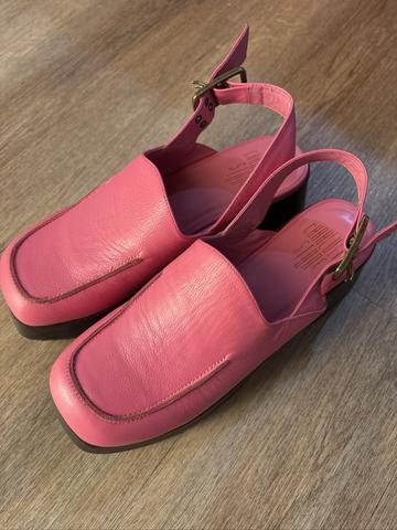 Carlos Clogs