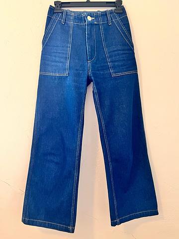 Finch Jean