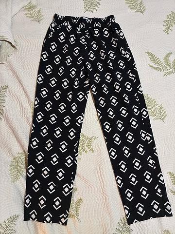 Wide leg flowy pants