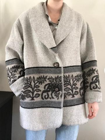 Boxy 90s Coat