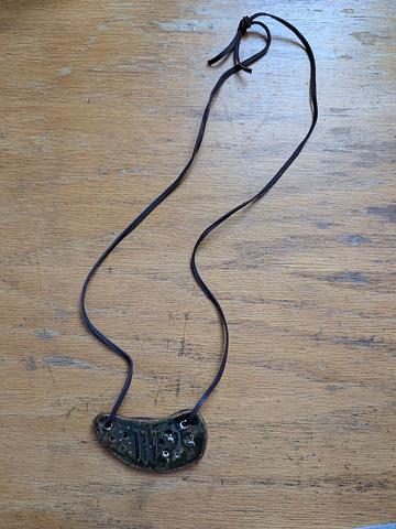 pendant necklace