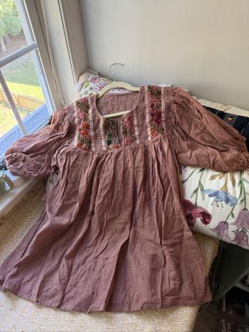 Sequoia & Lac Gauze Embroidered Puff Sleeve Blouse