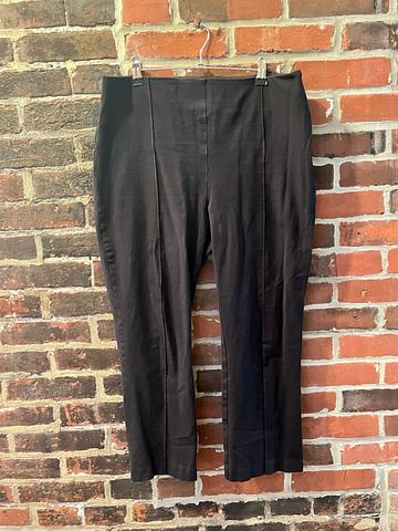 High rise kick crop pants