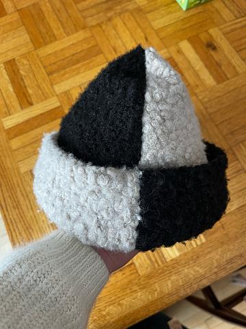 Colorblock hat