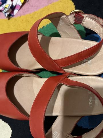 clogs