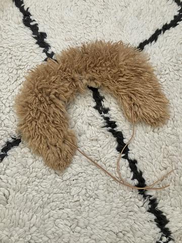 Sheepskin collar