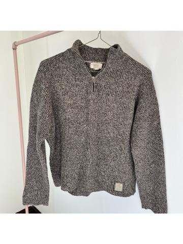 Quarter Zip