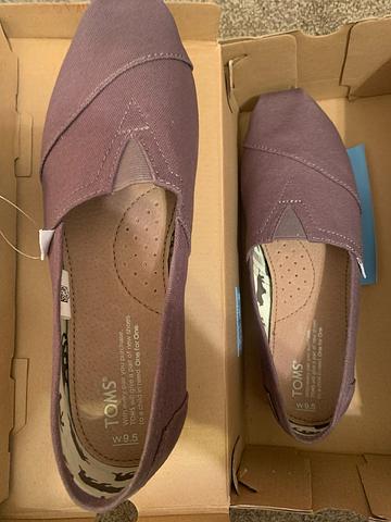 Classic Canvas slip on shoes