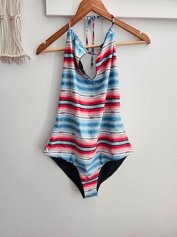 Reversible swimsuit