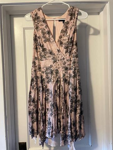 Robert Rodriguez size 2 handkerchief dress