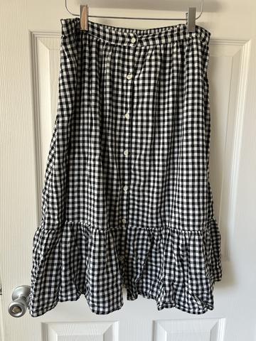 gingham skirt