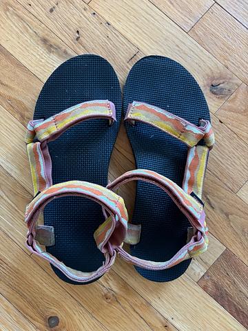 Original Universal Sandals Mountain Print