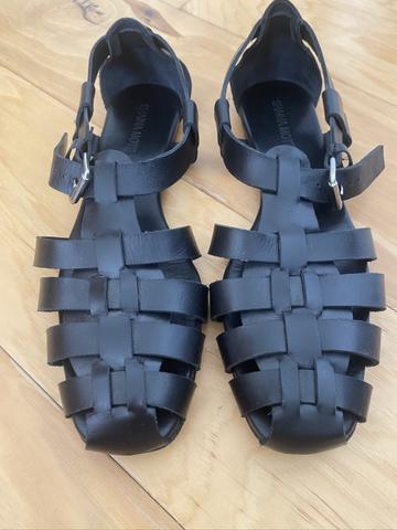 fisherman sandals