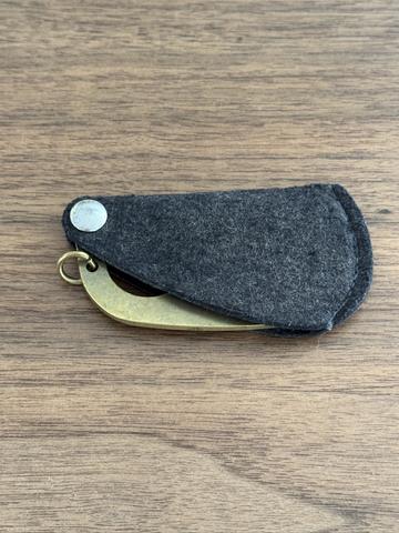 Keychain “Germ Whale”