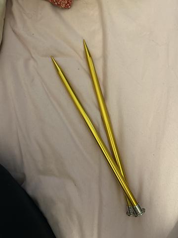 10mm/US 15 straight knitting needles