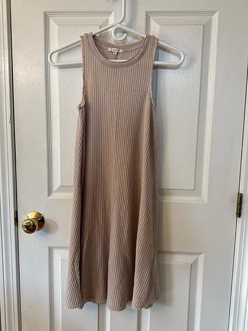 dress/ coverup/ nightgown