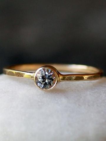 White sapphire ring