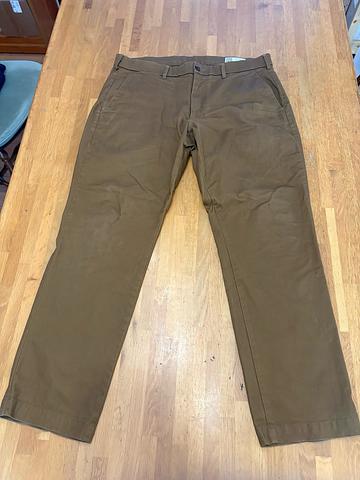 Chinos