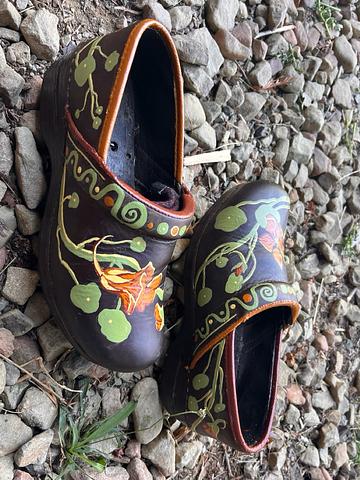 custom hand-painted garments