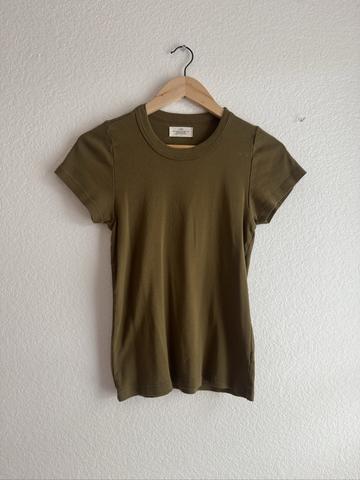 Janie tee