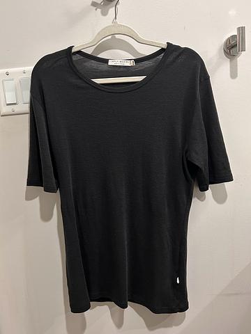 Fitted T-Shirt