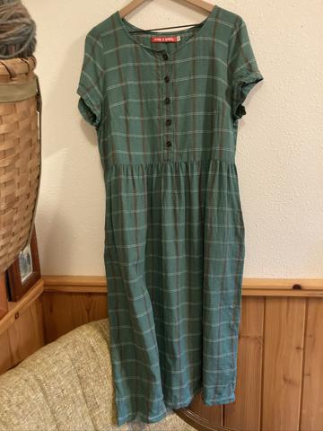 Jade Check no.11