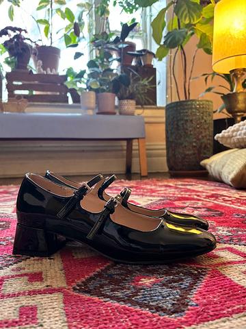 vegan patent leather mary janes