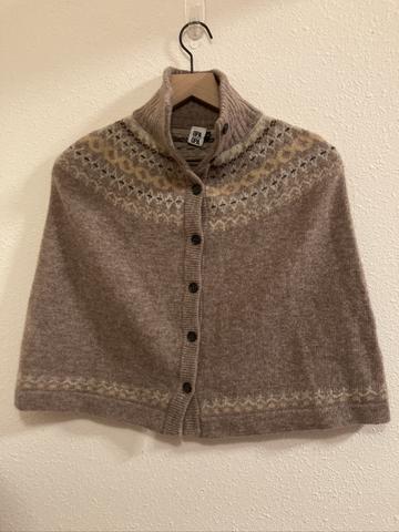 Opa Opa natural tone yolk capelet