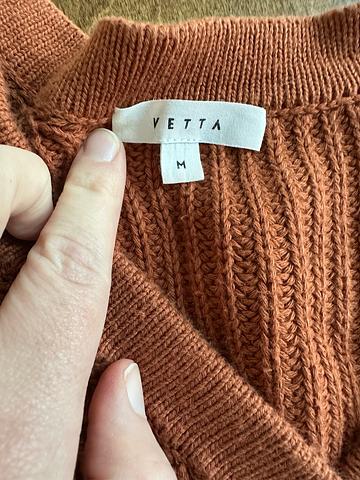 Vetta crop cardigan reversible (fits a large easily)