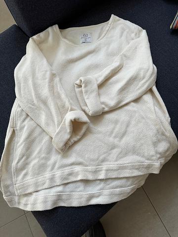 Natural cotton sweater