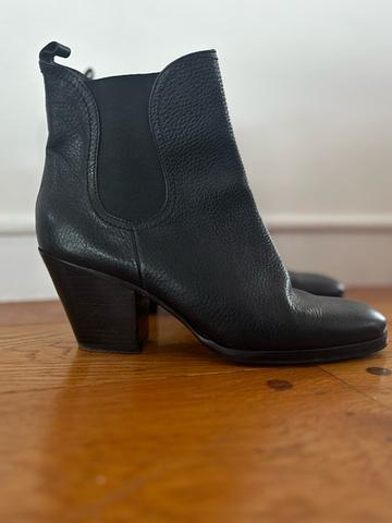 Nassau boot