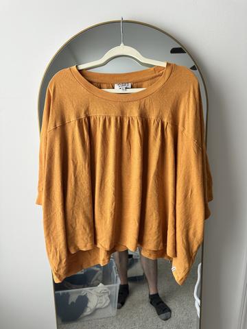 Lotus top