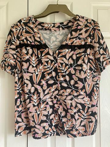 Isla blouse hack