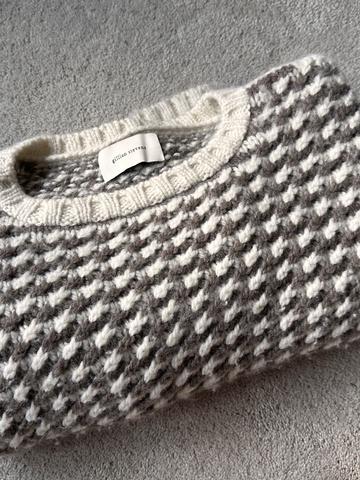 Wool sweater