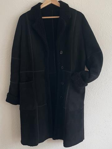 Audrey Talbott black fitted sheepskin coat