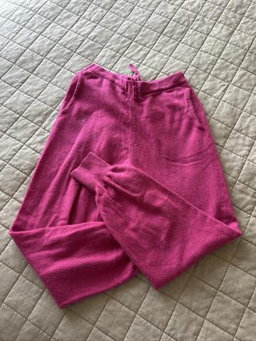 Cashmere joggers (fit like S)