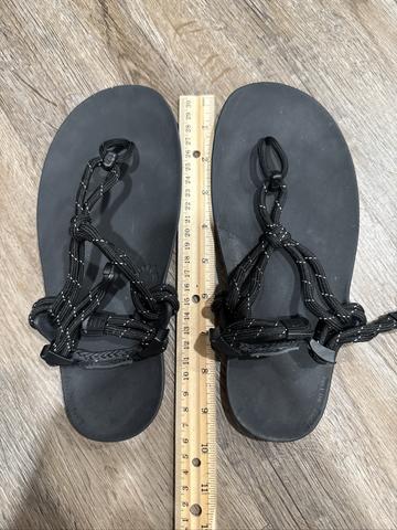 Barefoot sandals
