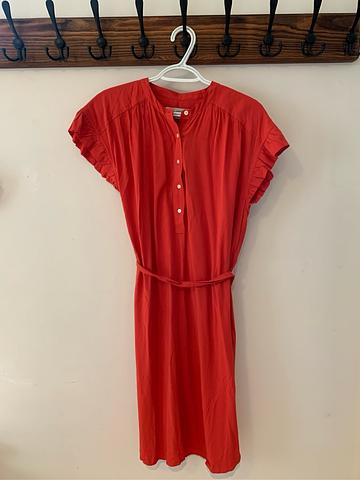 Orange dress