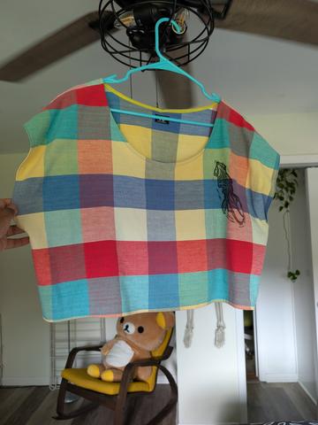 Plaid top w/squid