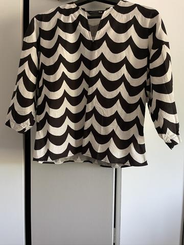 Marimekko x Uniqlo blouse (fits like M)