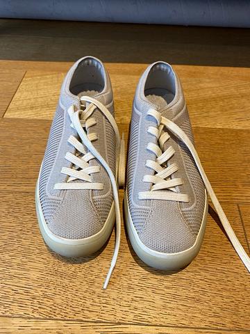 Rothy’s lace up runner