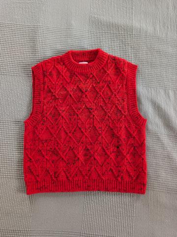 harlequin stitch vest