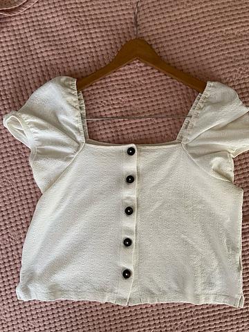 Square-neck summer top