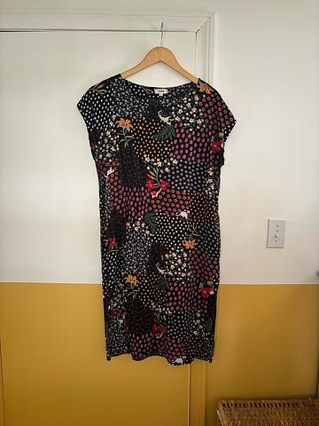 Garden cat dress