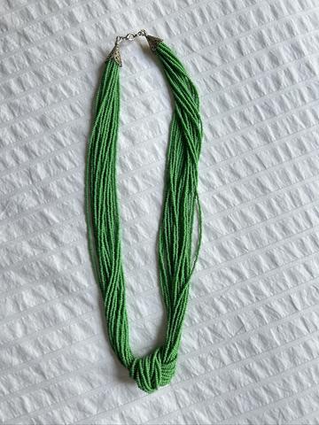 Beaded knot necklace (handmade)
