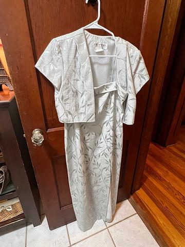 90’s J.R nites by caliendo silver dress