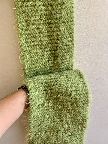 Green Mohair blend knit scarf