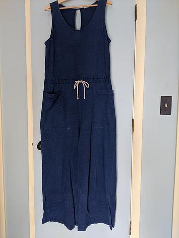 Sleeveless cotton jumpsuit with drawstring